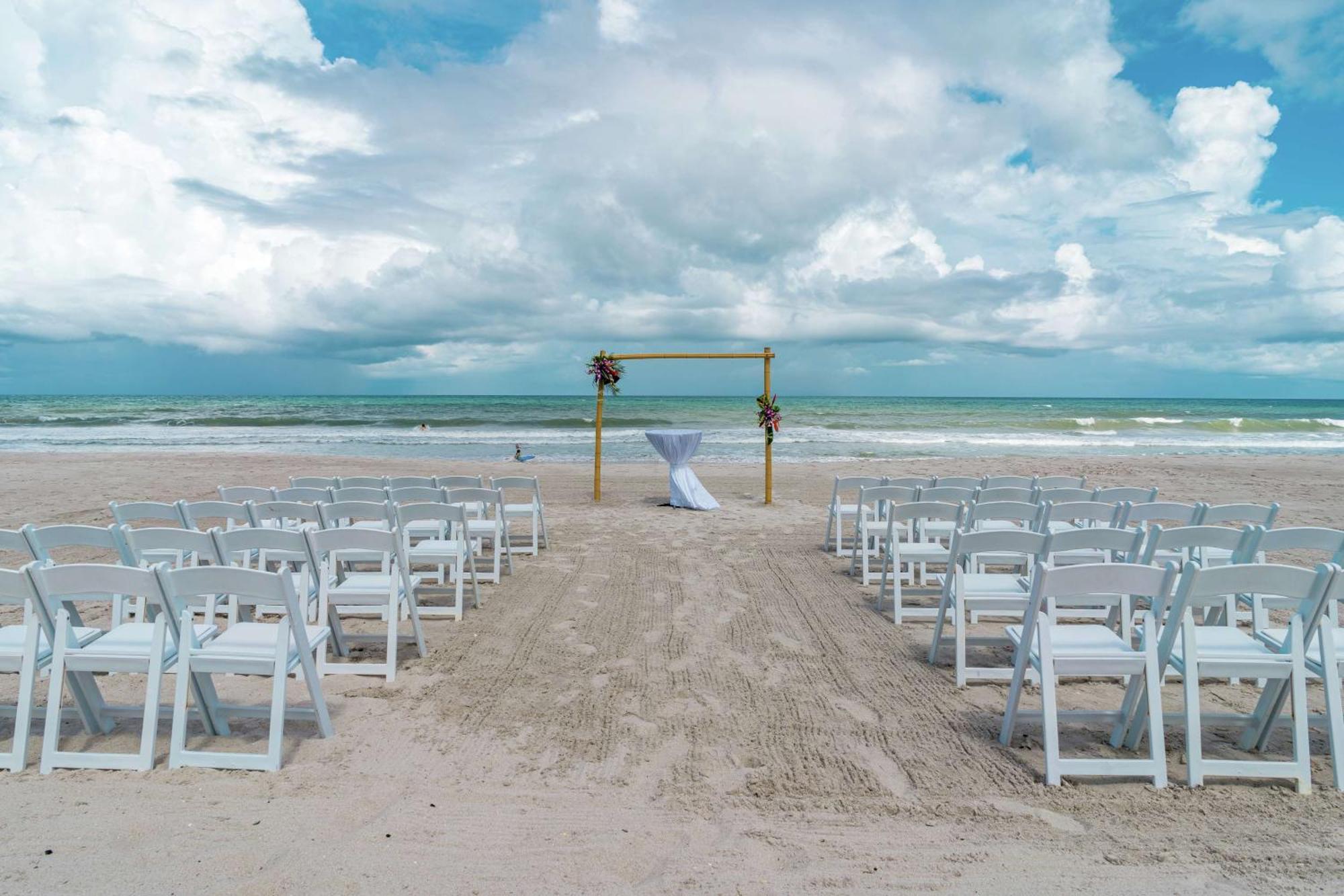 Doubletree Suites By Hilton Melbourne Beach Oceanfront Exteriér fotografie